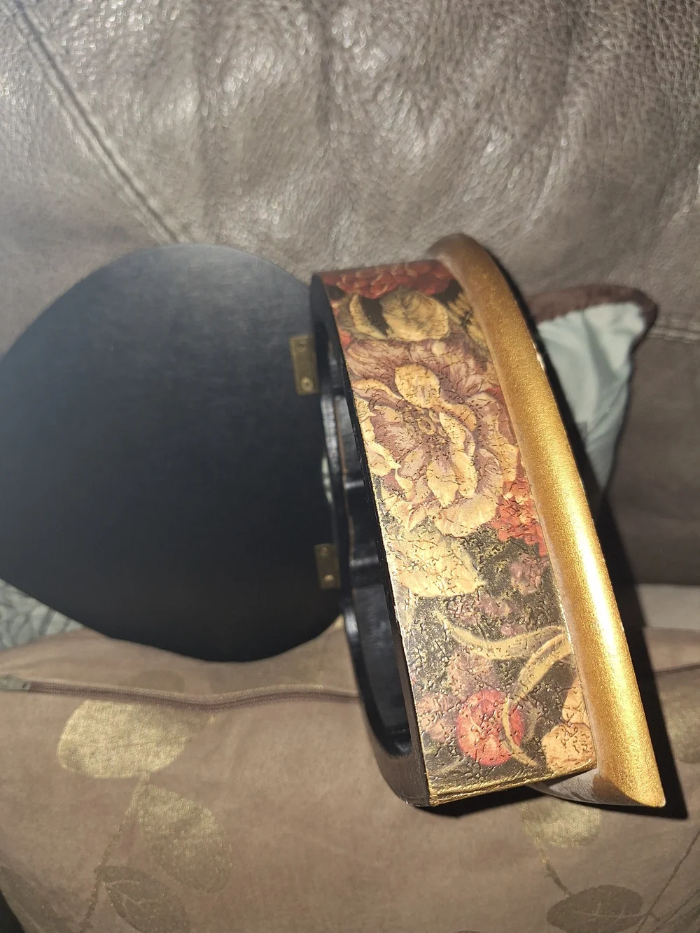 Heart-Shaped Floral Decorative  Box - Vintage Rose Print